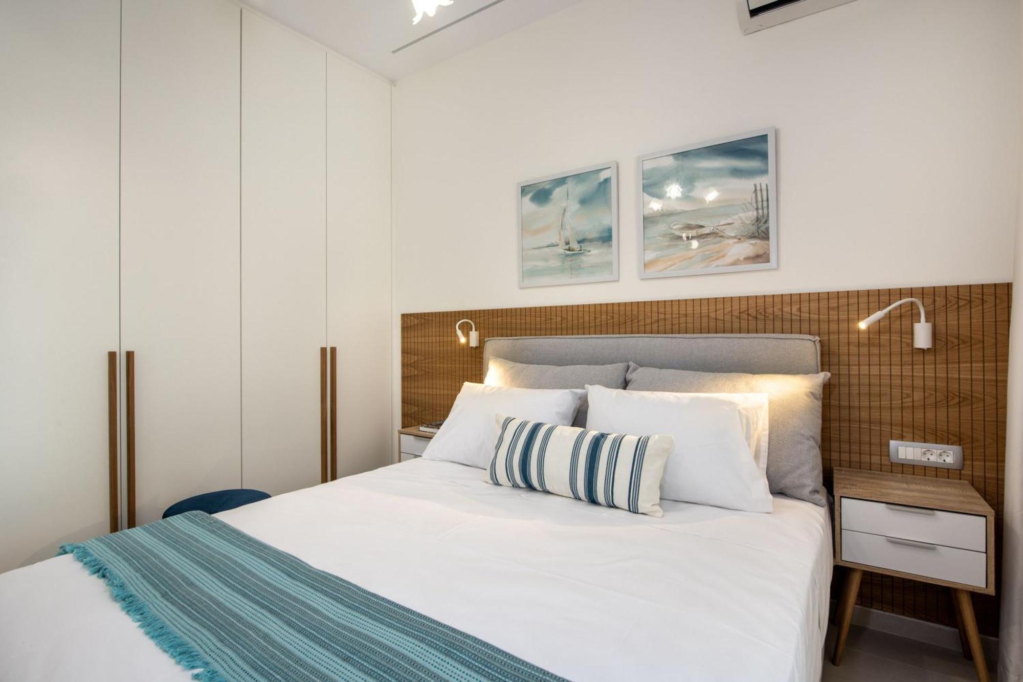 Cherry Central Luxury Suites خانيا المظهر الخارجي الصورة