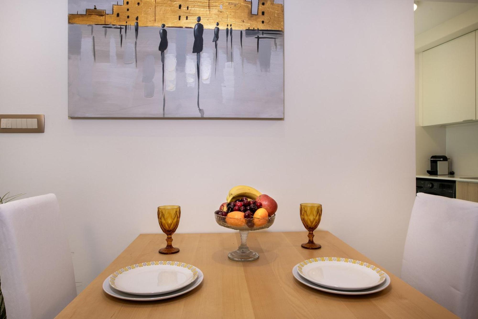 Cherry Central Luxury Suites خانيا المظهر الخارجي الصورة